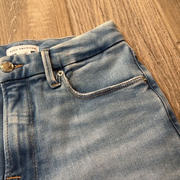 Good American Chewed Hem Distressed Jeans Size 4/27 - Picture 7 of 13